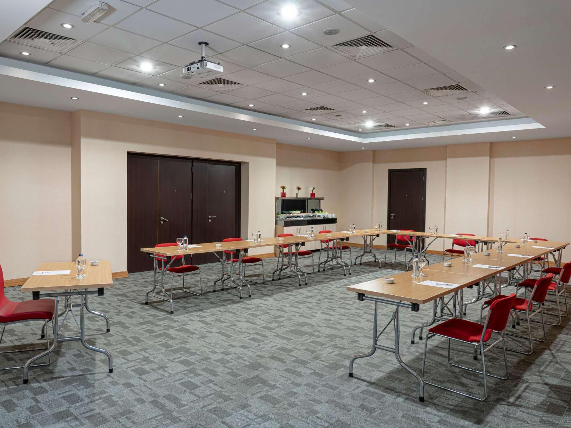 Ibis Eskisehir Bagian luar foto